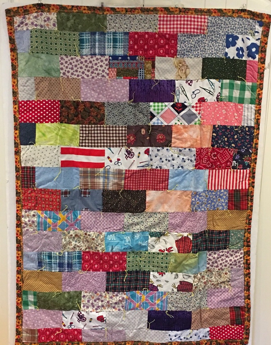 Handmade Quilt Patchwork Reversible Throw Lap Blanket 39”x53