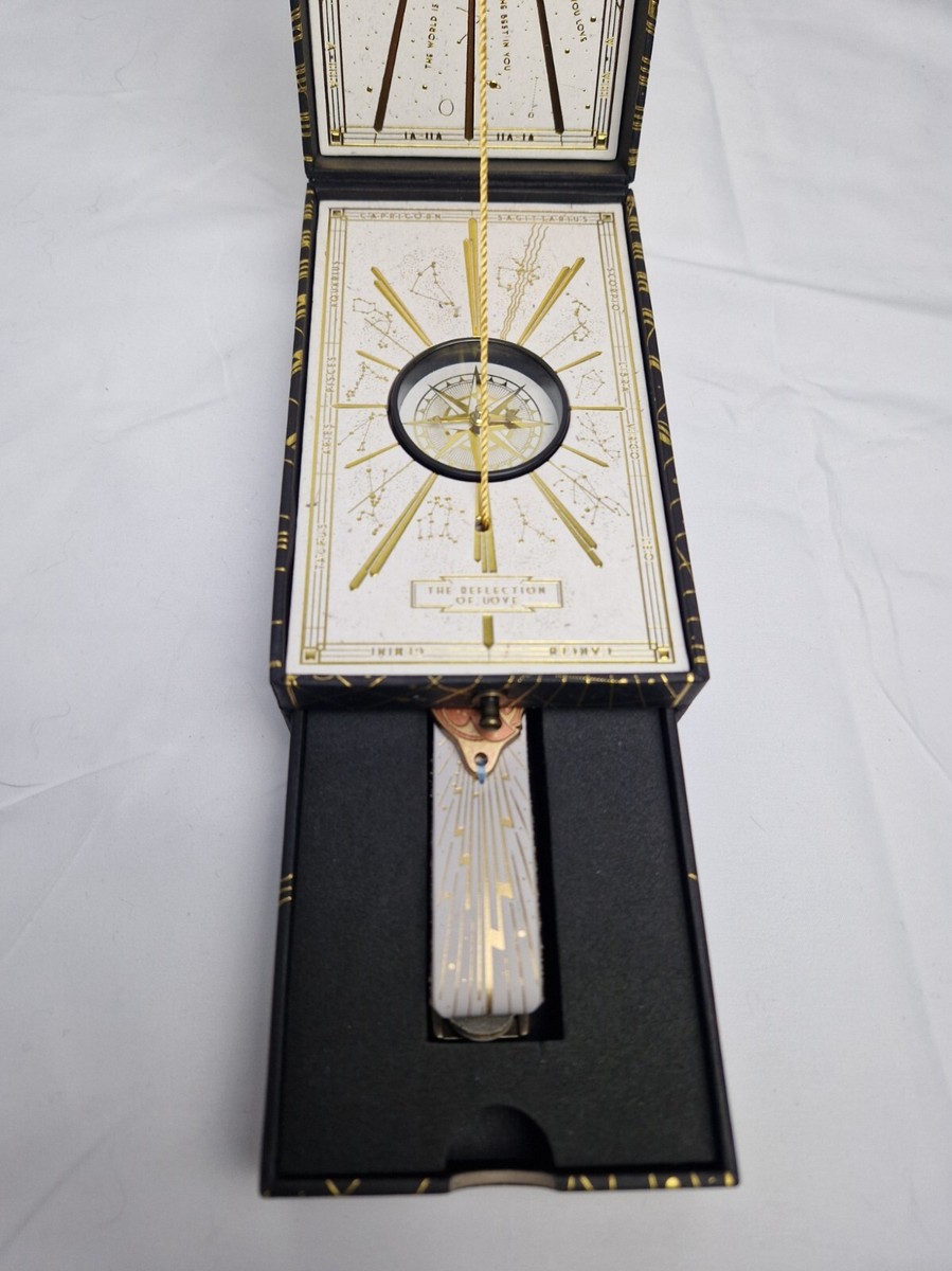 Tomorrowland 2022 Reflection of Love - Treasure Case with Bracelet