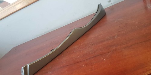 BMW 3ER FACELIFT 01-05 SCHEINWERFERBLENDE LINKE SEITE 7030553