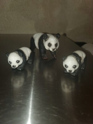 Schleich Panda Bear & Two Baby Bear Cub Figurines / Toys
