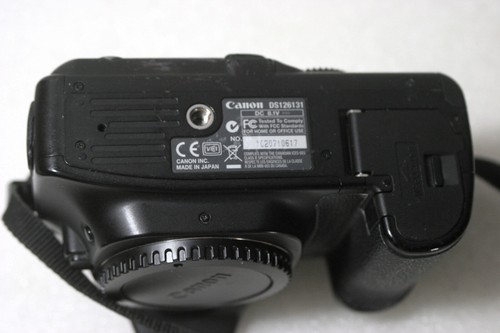 Canon EOS Digital 30D,8MP, 2.6" LCD+ CANON 18-55mm, CHARGER ,Tested Very good - Picture 9 of 16