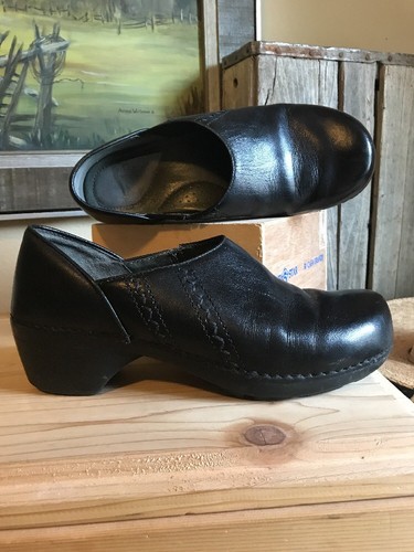 shoe stretcher for dansko clogs