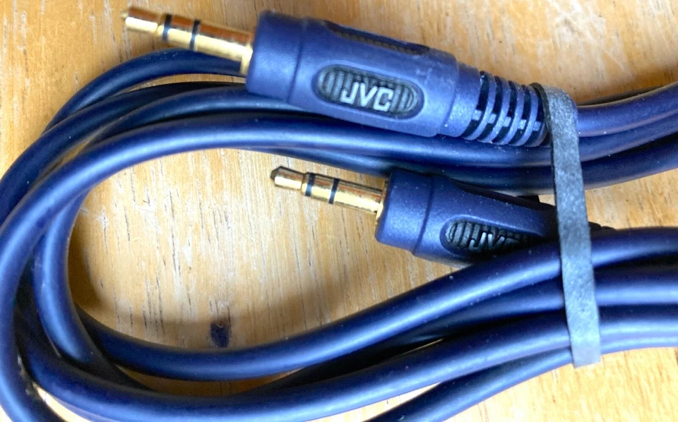 JVC CAR CD STEREO RADIO Jack to Jack 3.5mm iPod iPhone MP3 AUX IN Lead Cable - Image 4 of 4