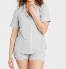Stars Above Women's Gray Cloud Knit Pajama Top Shorts Set Medium NEW
