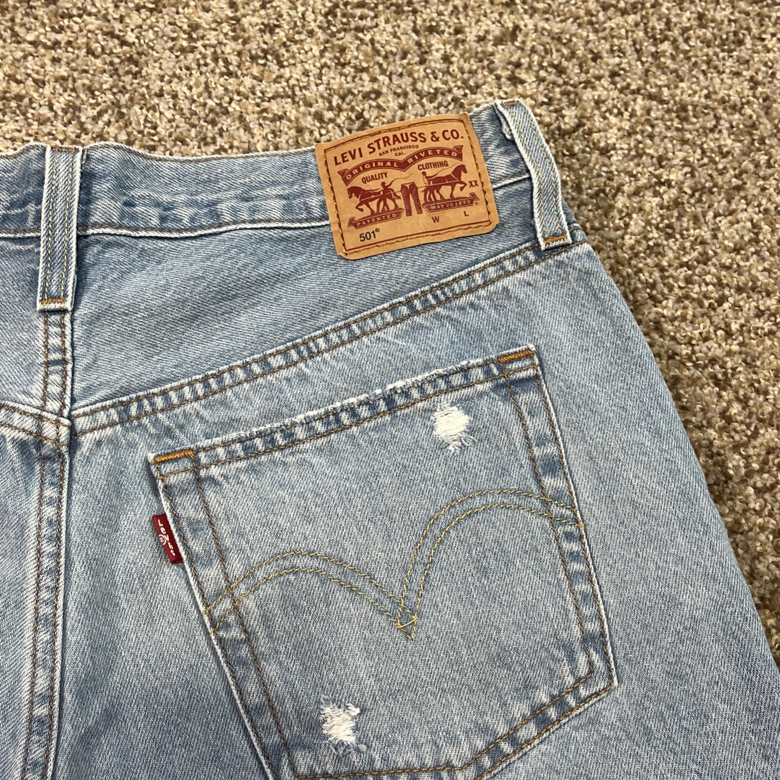 Levi's 501 Womens Sz 30 Distressed Raw Hem Button Fly Jean Shorts - View 10