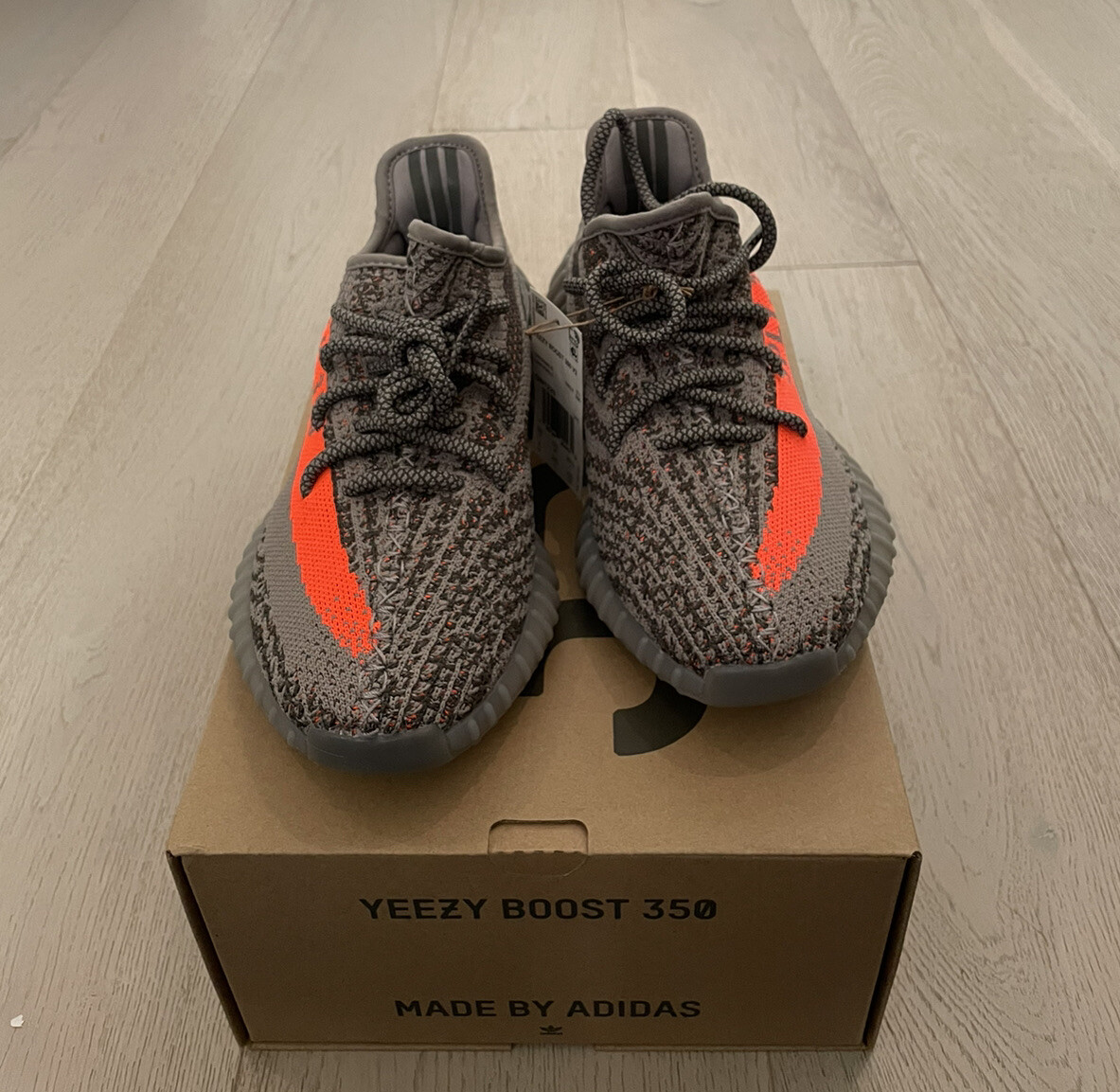 Sz 6M/7.5W - Adidas Yeezy Boost 350 V2 Beluga Reflective NEW