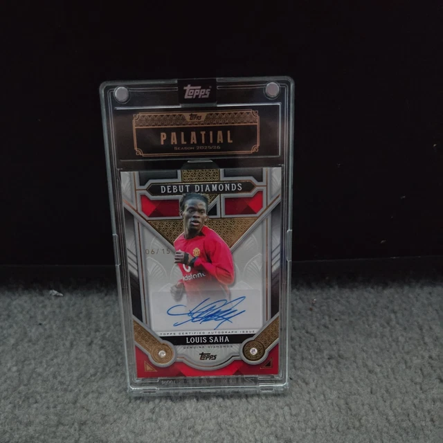 Topps Manchester United Palatial 25-26 Louis Saha Debut Diamonds Relic Auto /15