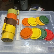 Vintage Tupperware 1312 Stackable Coffee Mugs & Coasters Lot of 4 Harvest Colors