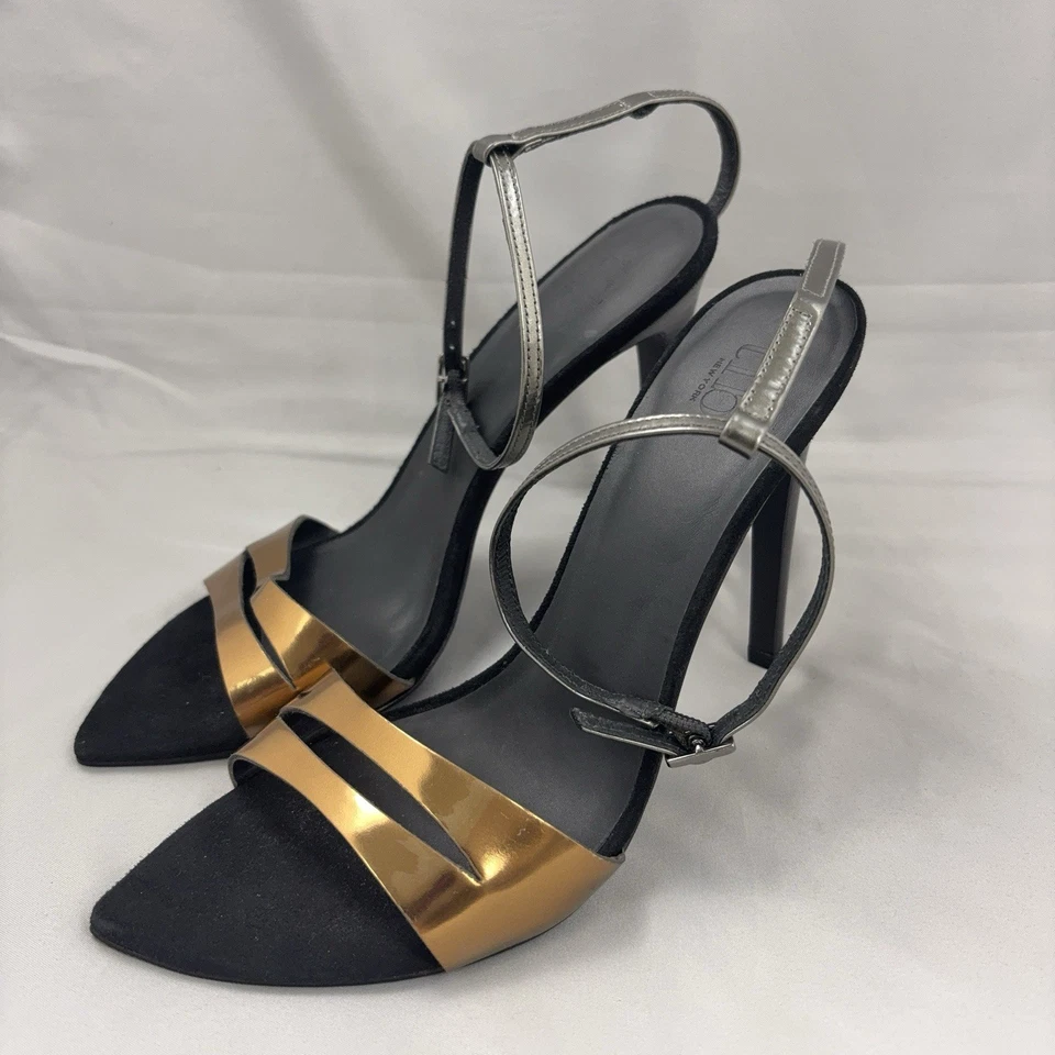 Tibi 绑带高跟鞋女式 39 1/2 码黑色金色金属露趾高跟鞋 — 第 4/4 张图片