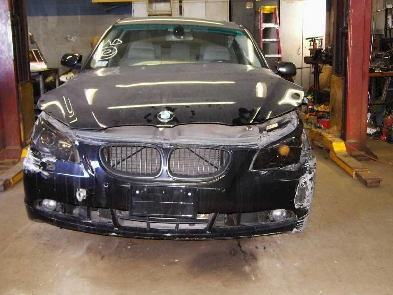 08 09 10 CONDENSADOR BMW 528I AC Foto 4 de 4