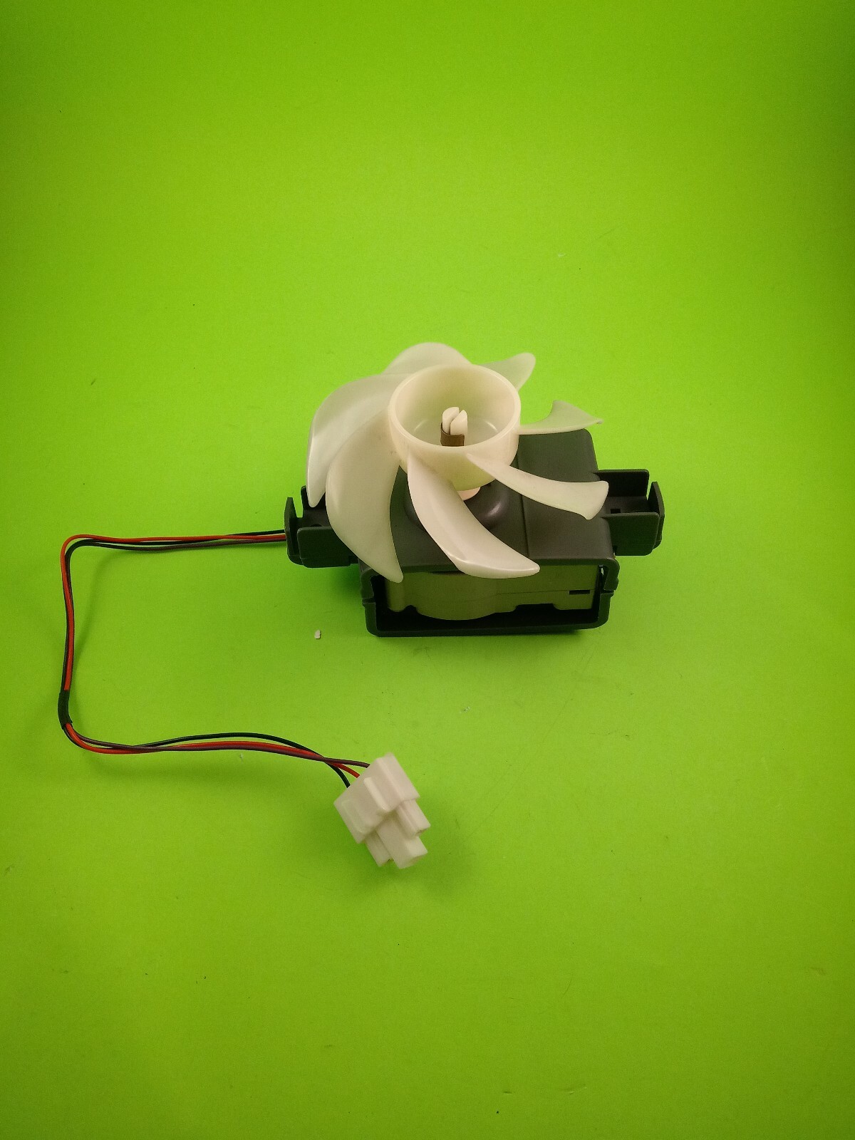 LG LMXS3077S REFRIGERATOR FAN, MOTOR, HOUSING Bracket MCK618805MAZ618454 eBay