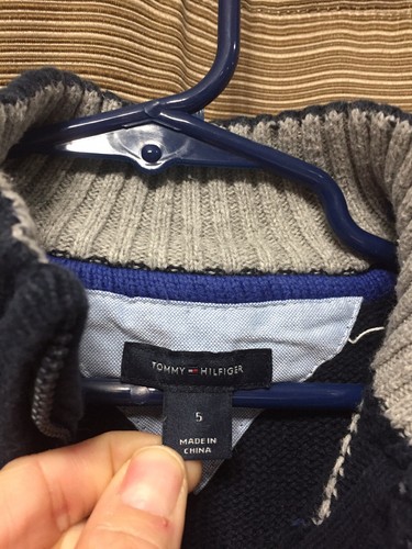 Youth Boys Black And Blue Argyle Tommy Hilfiger Pull Over 1/3 Zip Sweater Sz 5 - Picture 4 of 8