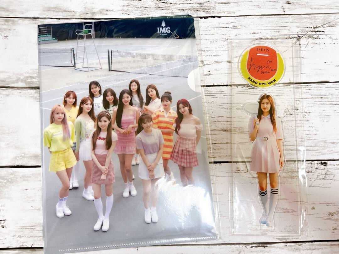 IZ*ONE Photo Book Dicon Vol.8 look at my iz Hyewon ver. | eBay