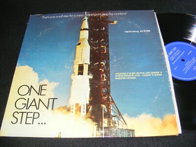 Unusual APOLLO Moon Landing LP Launch Pad Cover DISPLAYABLE Mutual Broadcst 1970