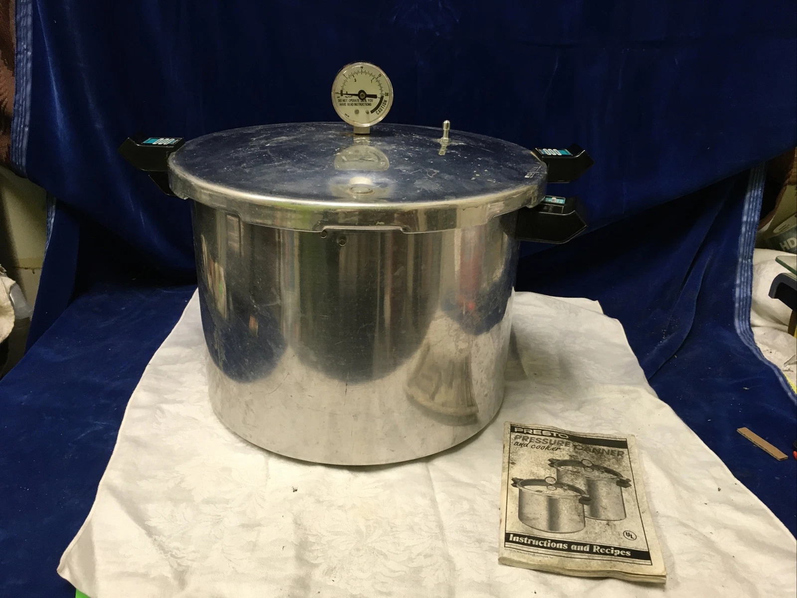 Presto Aluminum Pressure Cooker - 16 Qt.