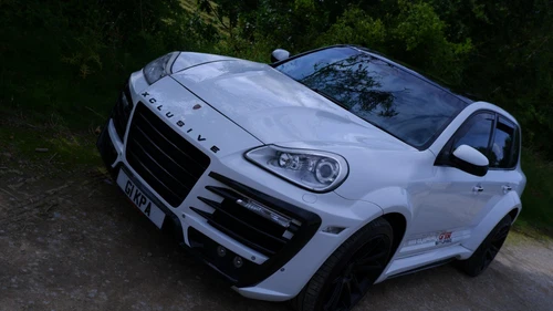 Porsche Cayenne S 4.5 V8 Full Gemballa 550 / Xclusive bodykit - Picture 11 of 15