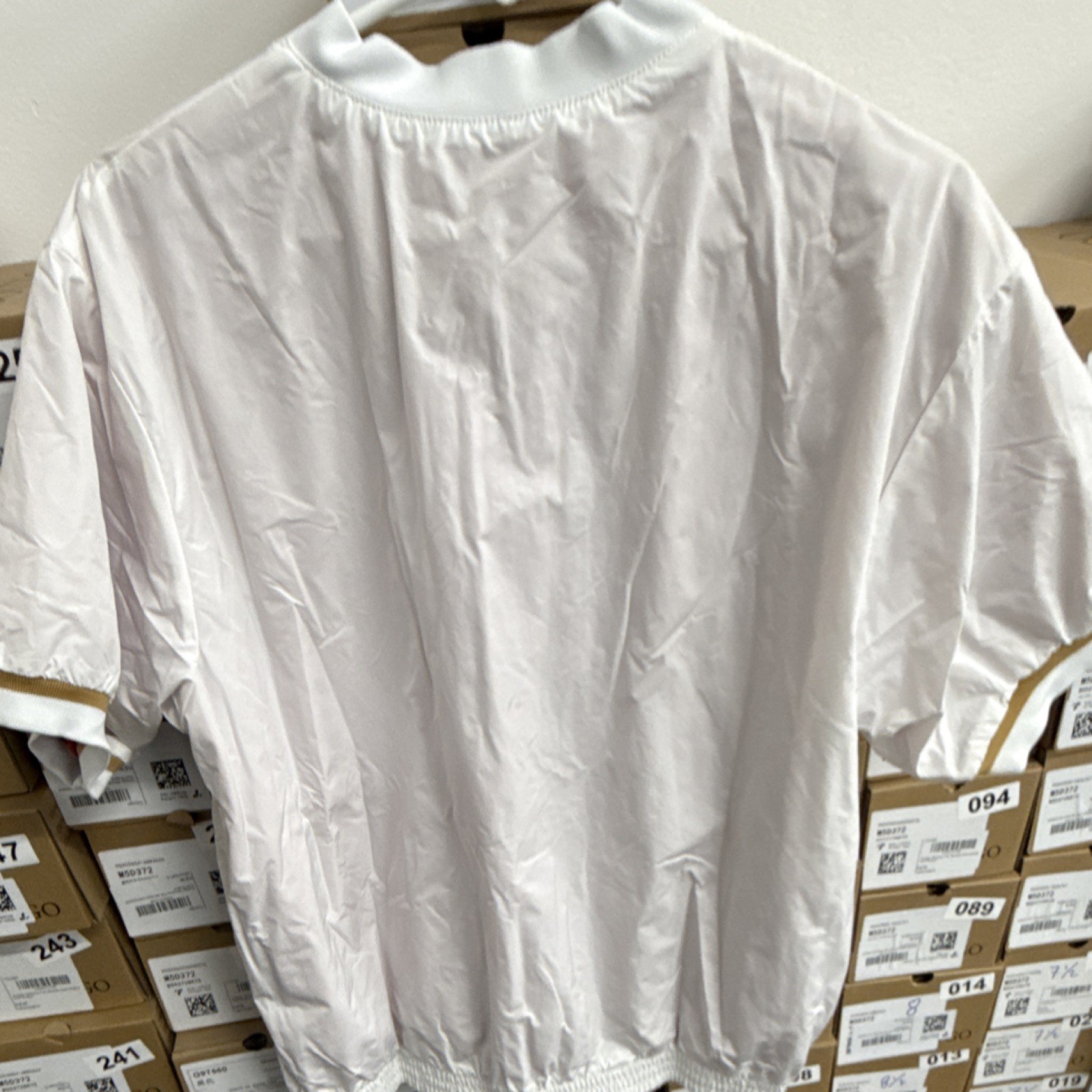 Nike White Gold Red Star Embroidered Bomber Jacket Men's Snap Closure Short S thumbnail 4