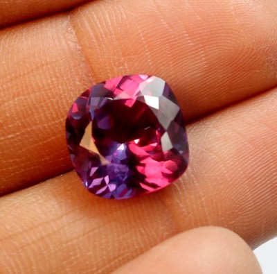 7,35 ct natürlicher quadratischer Kissenschliff ZERTIFIZIERTER Farbwechsel-Sa...