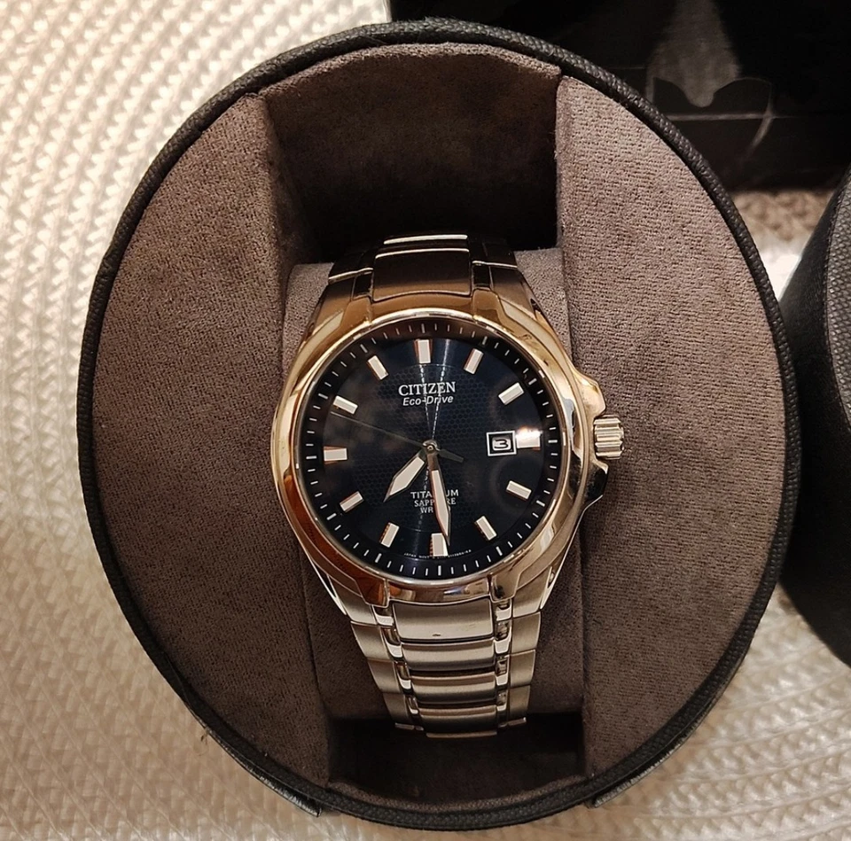 Citizen Eco-Drive Titanium Watch - Black and Silver - Image 2 of 4