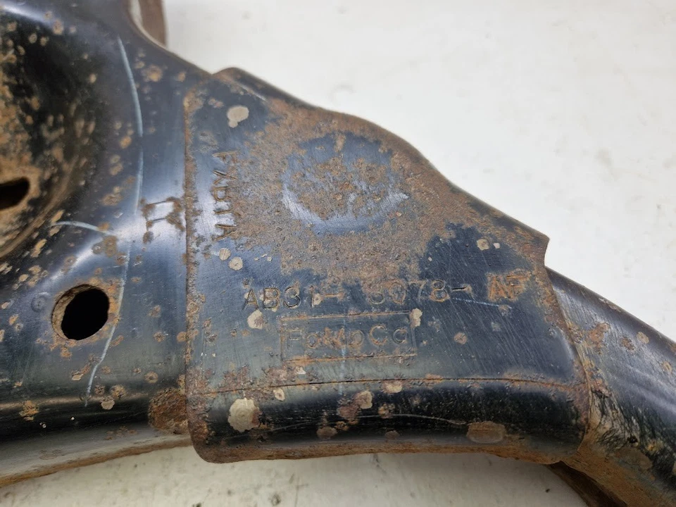 2012 FORD RANGER LIMITED 3.2 TD RIGHT FRONT LOWER WISHBONE CONTROL ARM - Image 4 of 4