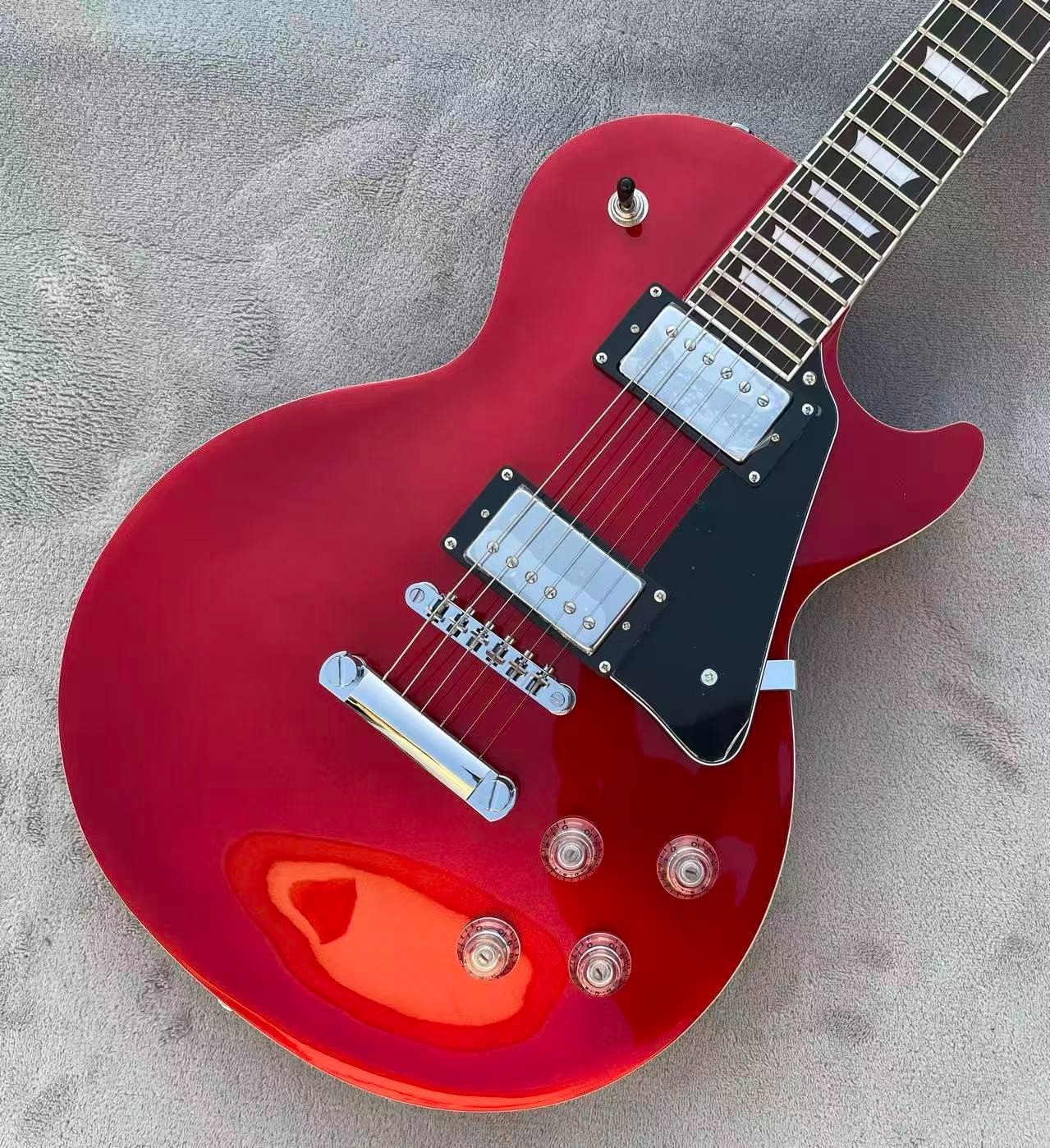 Modern 6 Strings Electric Guitar Bone Nut Glossy Metal Red Finished Solid Body