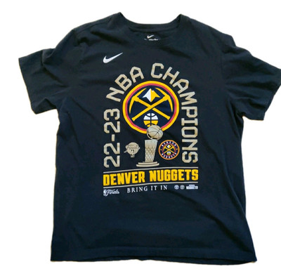 Denver Nuggets Nike mens L Large 2023 NBA Finals Champions T-Shirt - Black