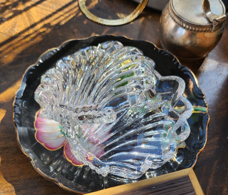 Vintage Crystal, Shell Trinket Box, MCM styling, Beachhouse, Jewelry Holder