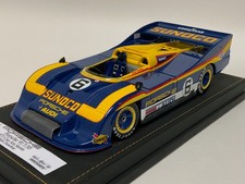 1/18 Minichamps Porsche 917/30 1973 CanAm Donohue Custom leather base. SM104