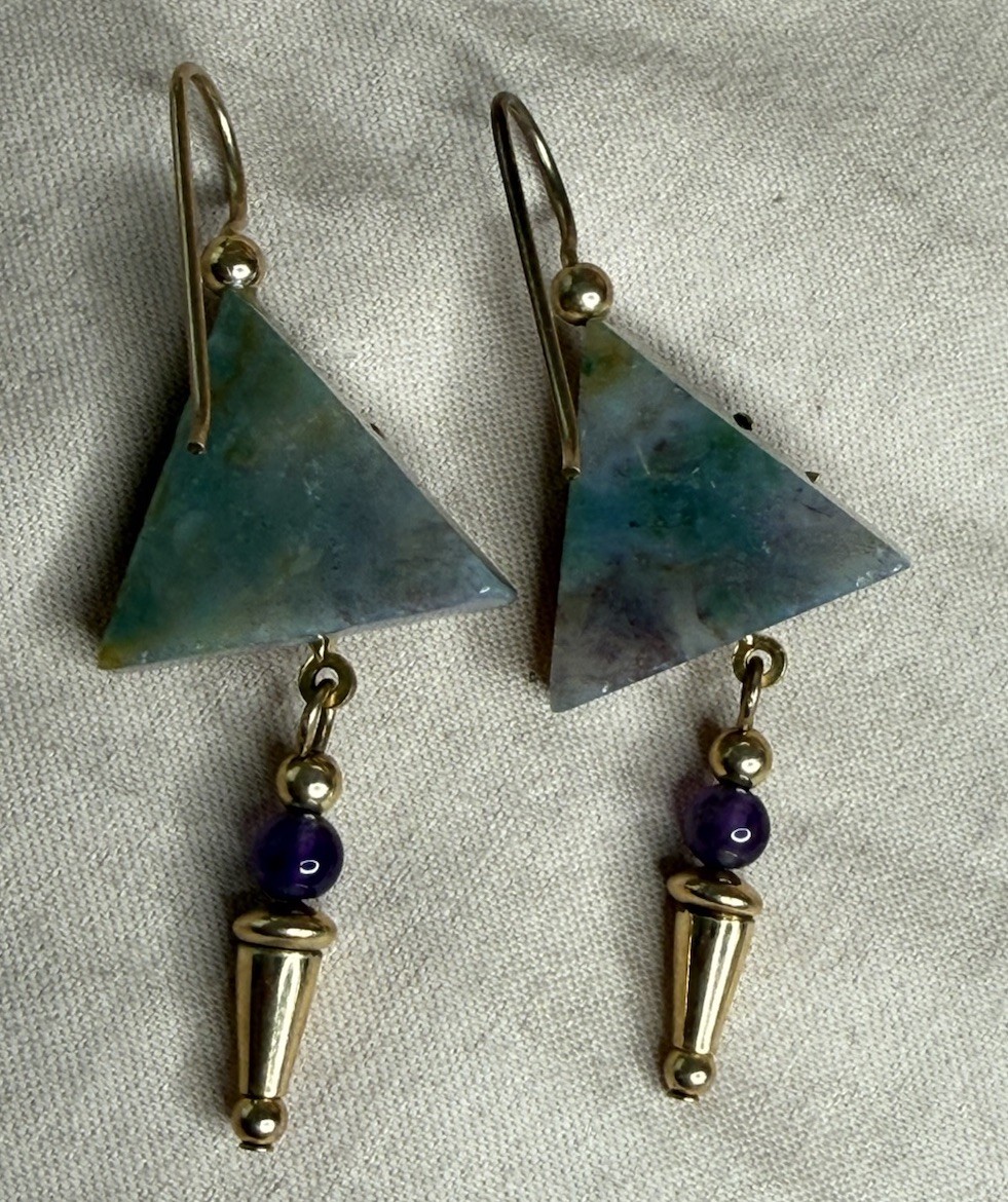 Vintage Unique Dangle Drop Triangular Pyramid Sha… - image 3