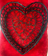 Heart Shaped Basket Woven Black Metal Love-themed Decor Gift Storage Container