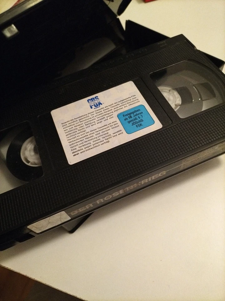 Der Rosen-Krieg Michael Douglas Kathleen Turner Danny DeVito VHS VIDEO Kassette - Bild 3 von 3