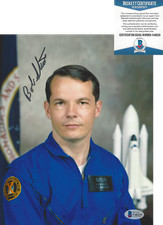 ROBERT L. STEWART NASA ASTRONAUT SIGNED 8x10 PHOTO STS-1 BOB BECKETT COA BAS