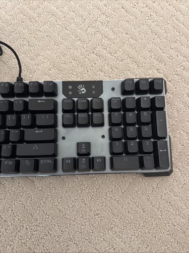 Bloody B720 Light Strike Optical Gaming Keyboard - 第 3/5 張圖片