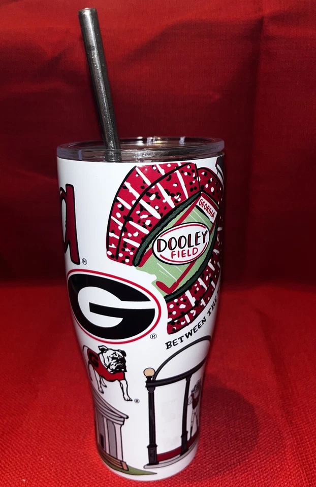 University of Georgia Bulldogs Insulated Tumbler W Straw Excellent Condition - Image 4 of 4