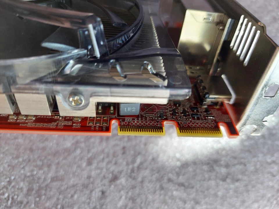 Tested GOOD Diamond ATI AMD Radeon HD 6770 PCIe 1GB Graphics Video Card GPU - Image 4 of 4