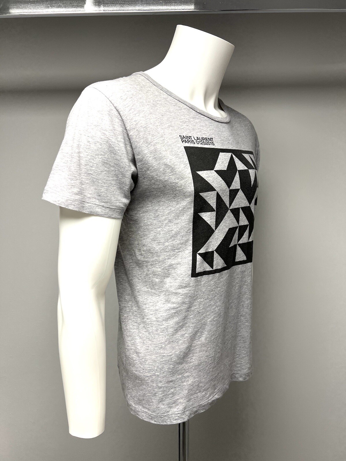 T SHIRT SAINT LAURENT PARIS 01 25 2015 GRAFICA GRIGIO NERA TAGLIA S MADE IN ITALY