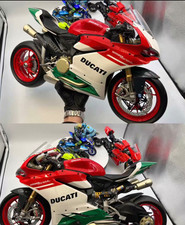POCHER Ducati 1/4 Ducati 1299 motorcycle assembly alloy model In Stock