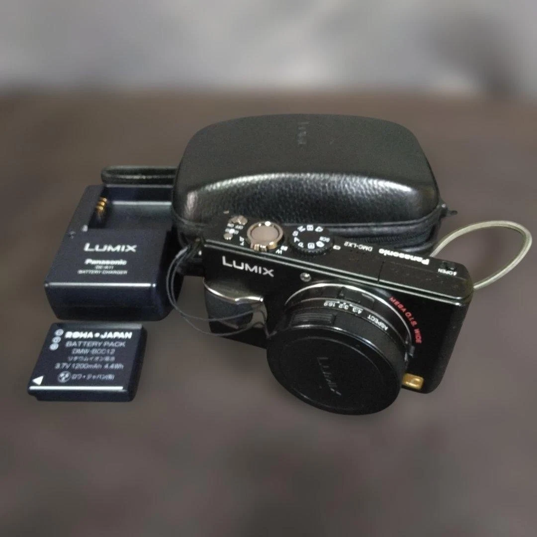 Panasonic LUMIX DMC-LX2 Digital Cameras for Sale - Shop New & Used