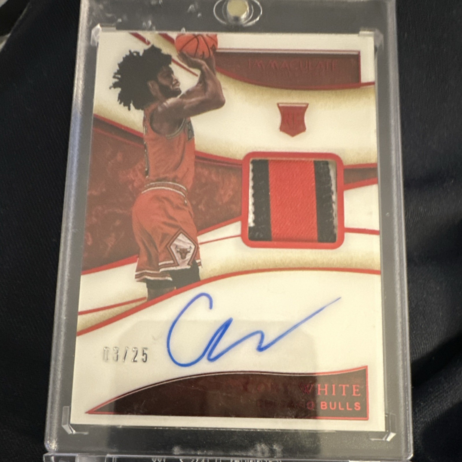 Panini Immaculate 2019-20 Coby White Rookie Patch Auto Red Bulls #103 /25