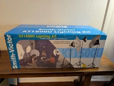 Unopened Smith-Victor 3-light Kit with Umbrel...