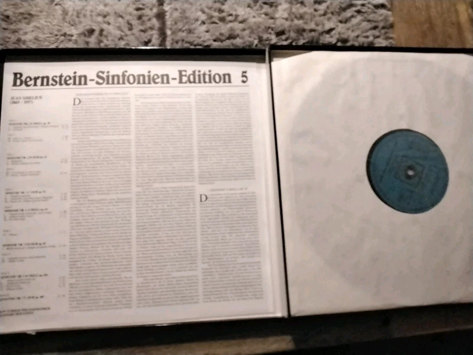 5 LP Box - Leonard Bernstein - Jean Sibelius - Sinfonien 1-7 / CBS - Bild 2 von 4