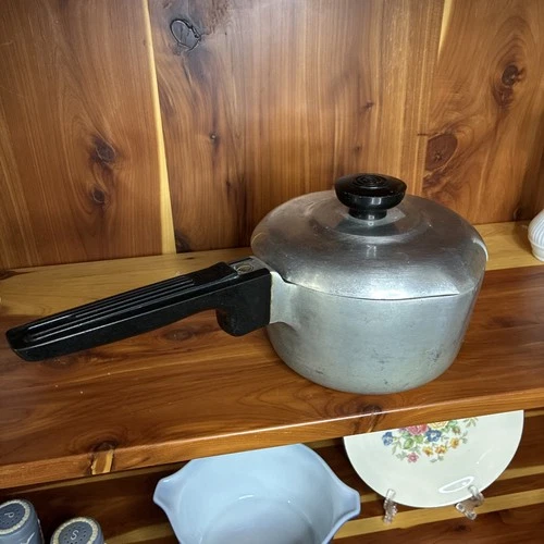 Vtg Wagner Ware Sidney -O- Magnalite 4681 1/2 P Sauce Pan 1 1/2 Qt With Lid