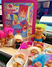 Vintage Treasure Troll Doll Carry Case Pink 1992 With 14 Various Trolls  Trays