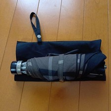 Excellent condition Burberry folding parasol