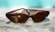 Vintage Oscar De La Renta Ladies Brown Sunglasses