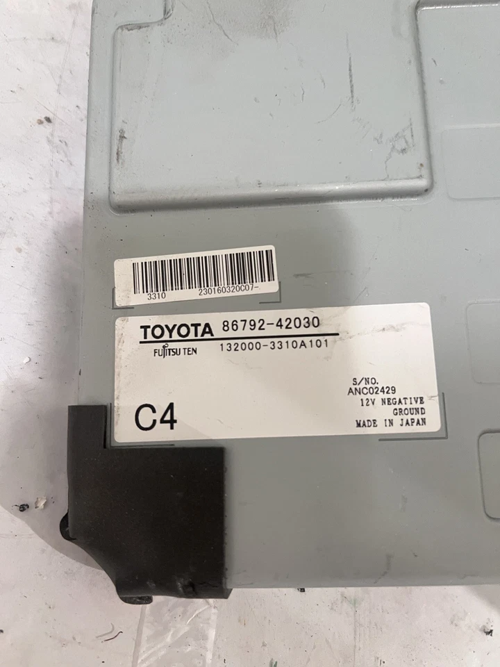 Toyota Rav4 2015-2017 módulo de control de asistencia de estacionamiento 86792-42030 OEM Foto 2 de 4