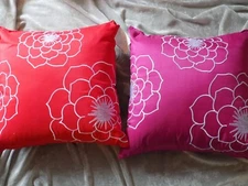 Decorative Throw Pillow Red or Pink Flower Pattern Couch Bed Sofa NEW!