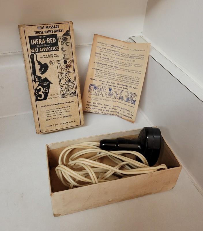 VINTAGE INFRARED MASSAGER THERMAL HEAT APPLICATOR W/BOX & INSTRUCTIONS - WORKS