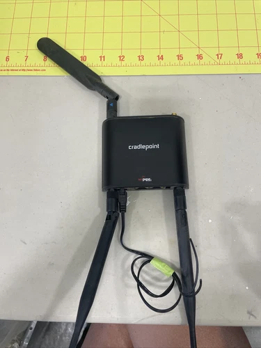 Cradlepoint COR IBR600 Series 4G LTE CDMA Cellular WiFi Router - Black * -
