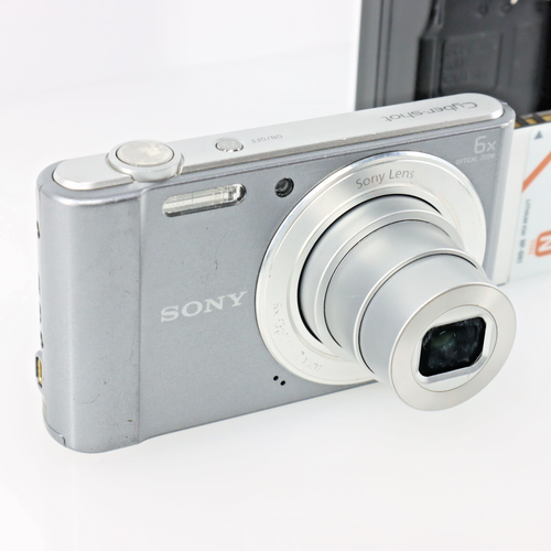 Appareil Photo Compact Sony Cyber-shot W810, 20.1 Mégapixels - Occasion En Parfait état (comme Neuf)